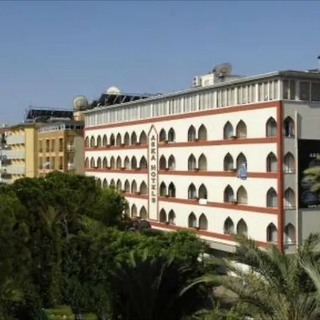 Aslan & Hotel 4*